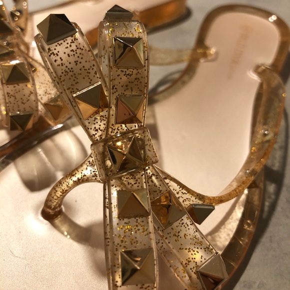 Brand new glitter jelly flip flops with rockstuds - Picture 3 of 4